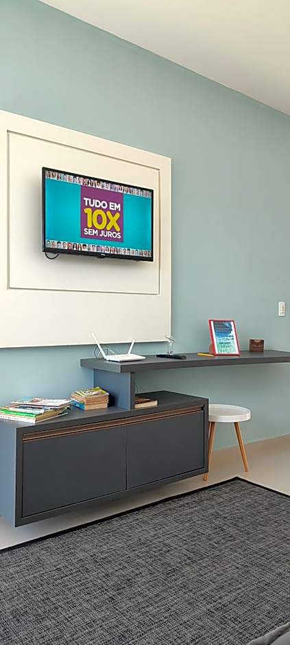 Casa com piscina duas quadras da praia