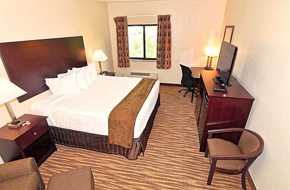 Cobblestone Inn & Suites - Clarion