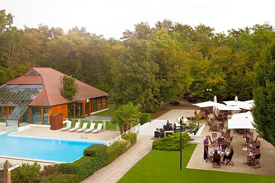Novotel Fontainebleau Ury