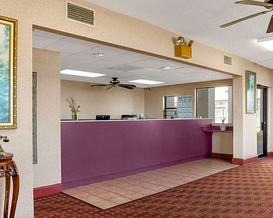 Econo Lodge Greenville