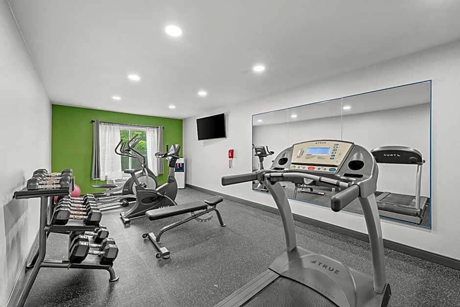 Spark by Hilton Brunswick