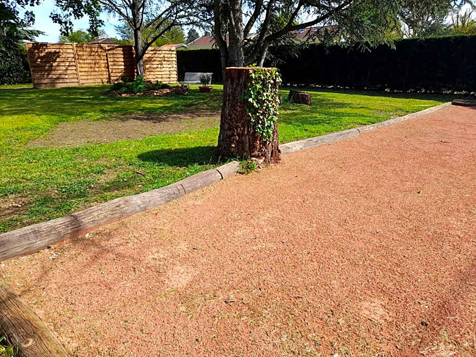 La maison du Bonheur, borne de recharge VE