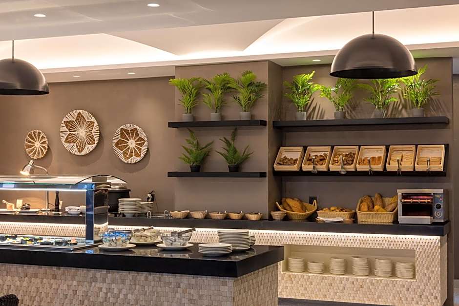 Eliros Mare Beachfront Poem Hotel