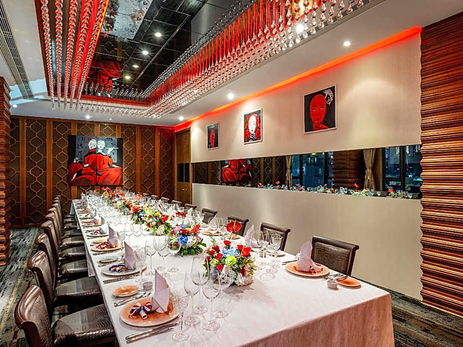 Sofitel Macau At Ponte 16 Hotel