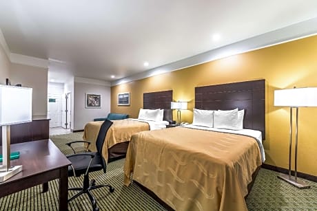 2 Queen Beds  No Smoking  Accessible Room