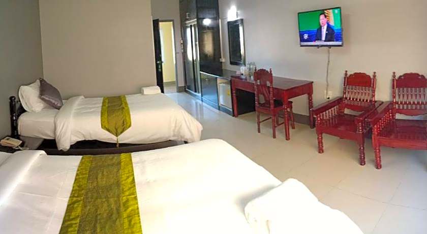 Submukda phoomplace hotel