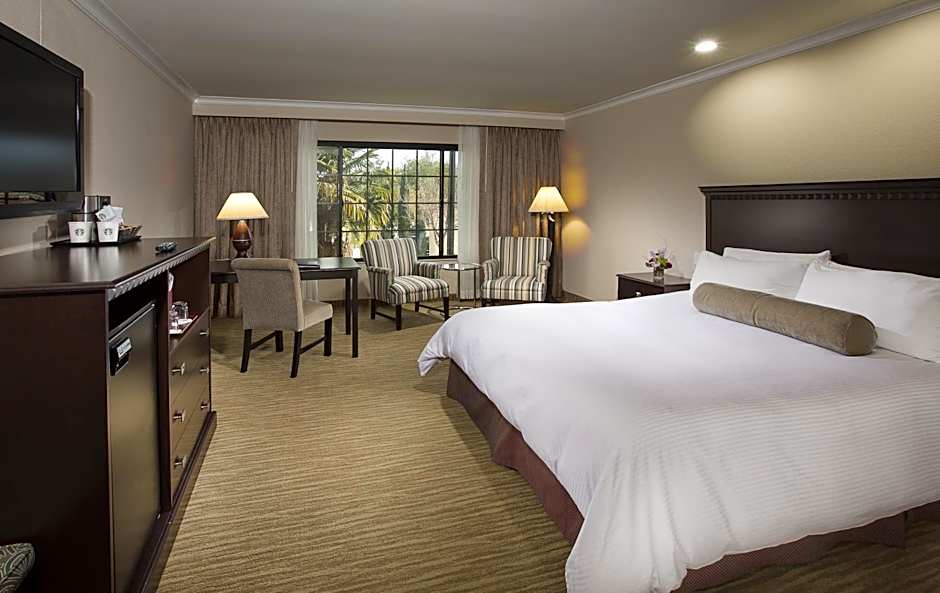 Coast Burbank Hotel