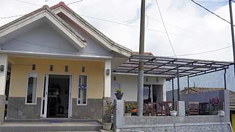 BROMO B&B
