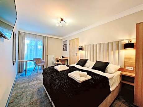 Double Room with Terrace