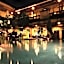 Super OYO Townhouse Oak Maxi Hotel Legian