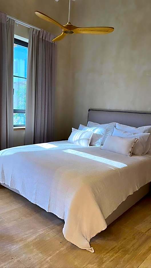 Hagafen Boutique Suites