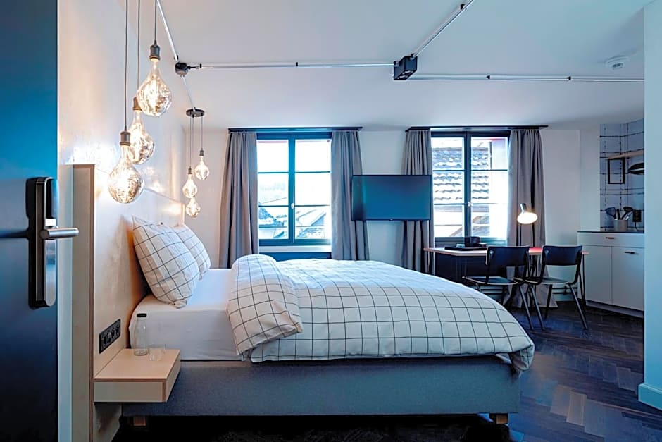 The Lubo - self check-in