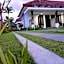 Sapak Bungalow