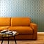 ELECTRIC Rooms & Suites