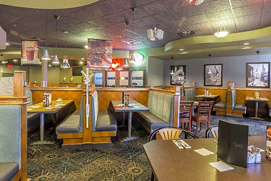 Quality Inn & Suites Saskatoon