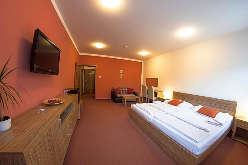 Wellness Hotel Hukvaldy POLOPENZE A WELLNESS V CENĚ