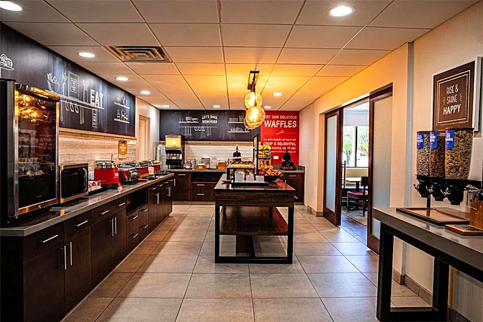 Hampton Inn By Hilton Salisbury