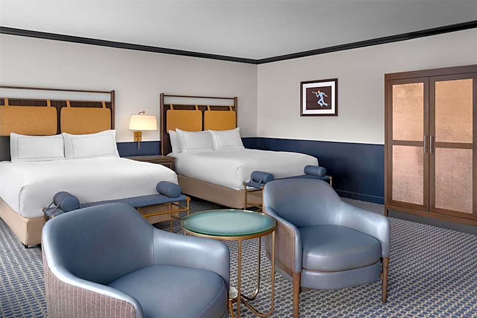 Hilton Orrington / Evanston