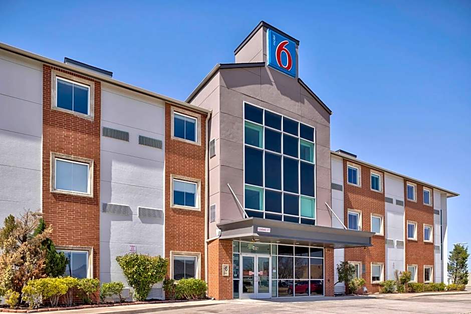 Motel 6-Norman, OK