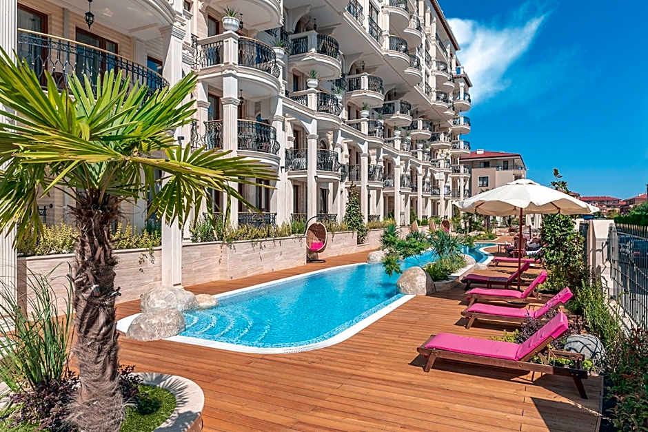 Harmony Suites Saint Vlas