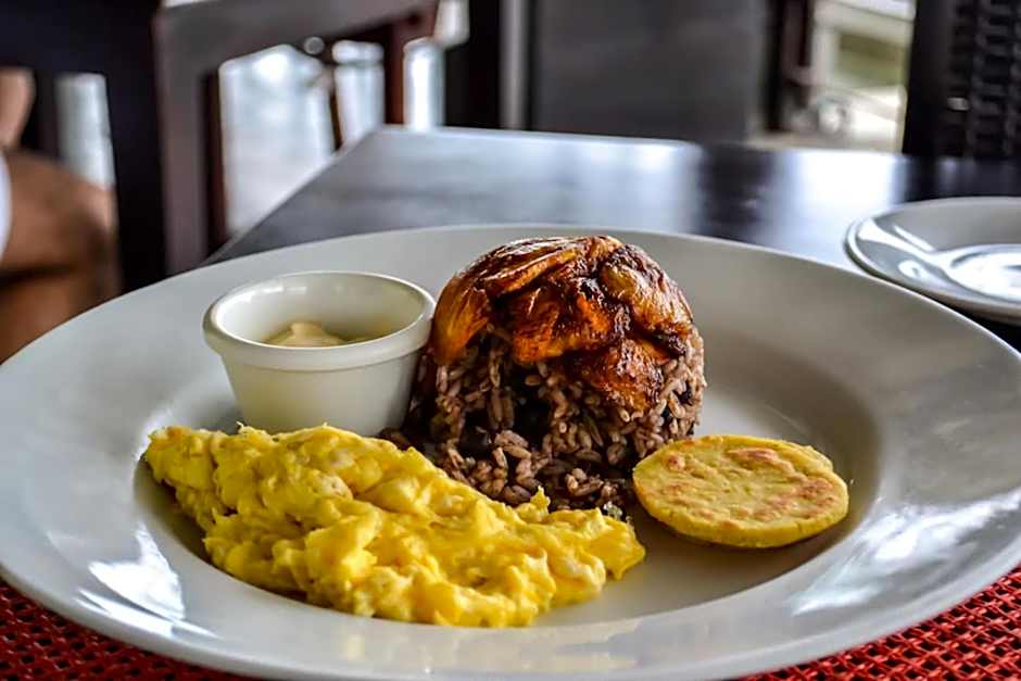 Gaia Hotel & Reserve- Adults Only