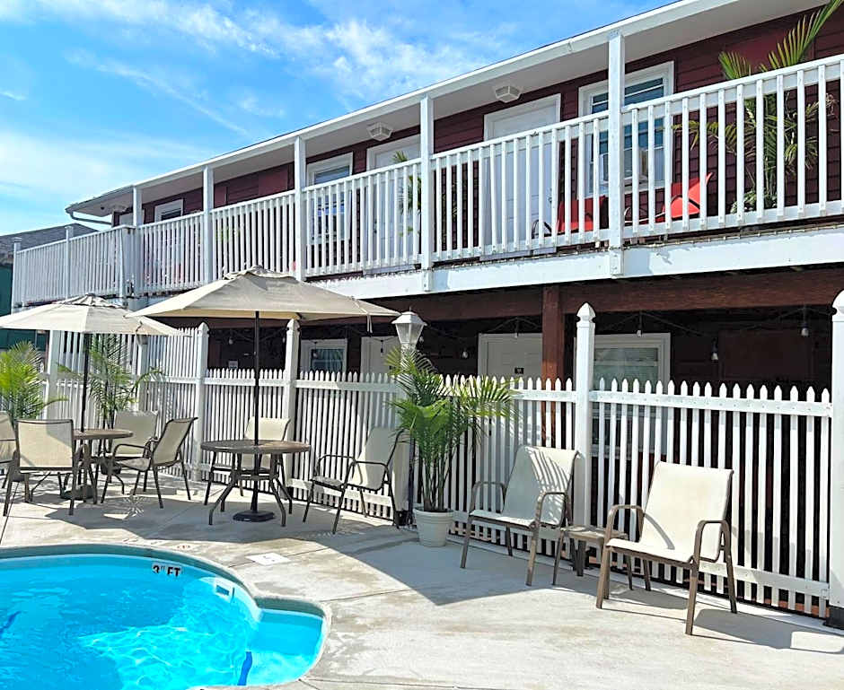 The Burgundy Inn Hotel and Apartments