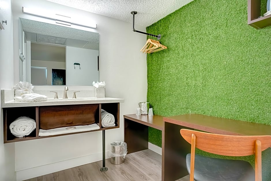 Downtowner Boutique Hotel