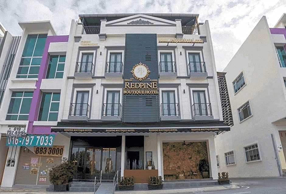 Redpine Boutique Hotel