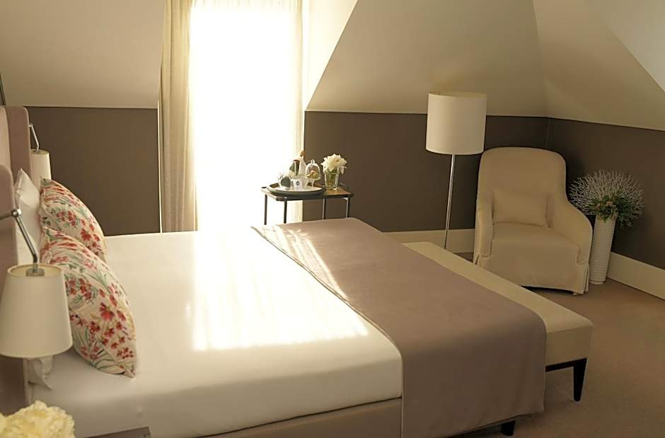 Universal Boutique Hotel