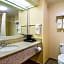 Quality Inn & Suites Sellersburg