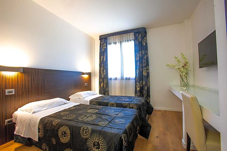 Matrix Hotel & Residence