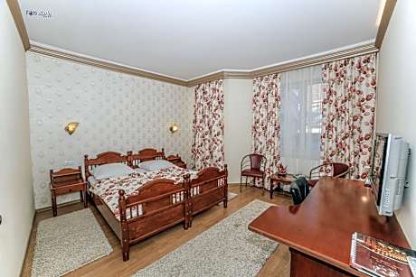 Double Room with Lake View