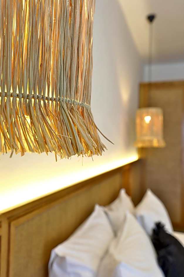 Lavinya Otel