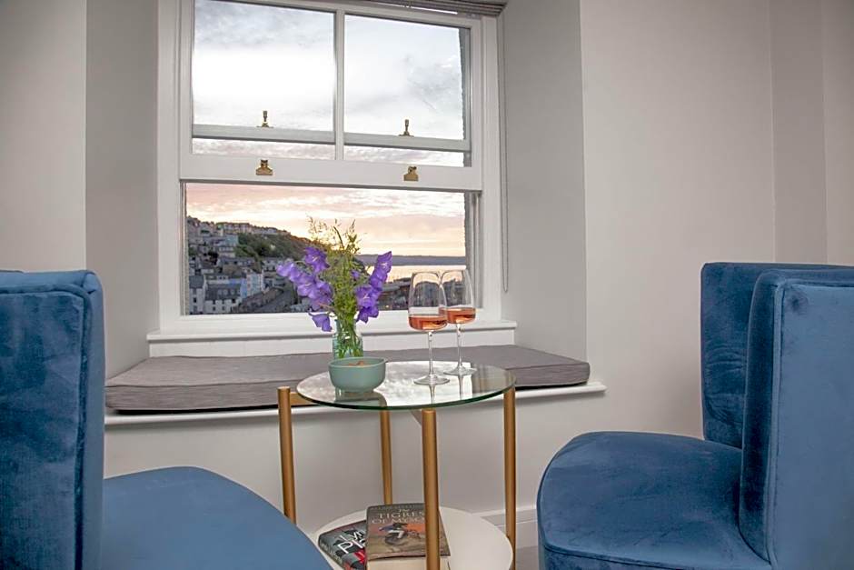 Pilgrim Suite - Sea View - Free Wi-Fi