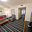 Atrium Hotel And Suites Dfw Airport