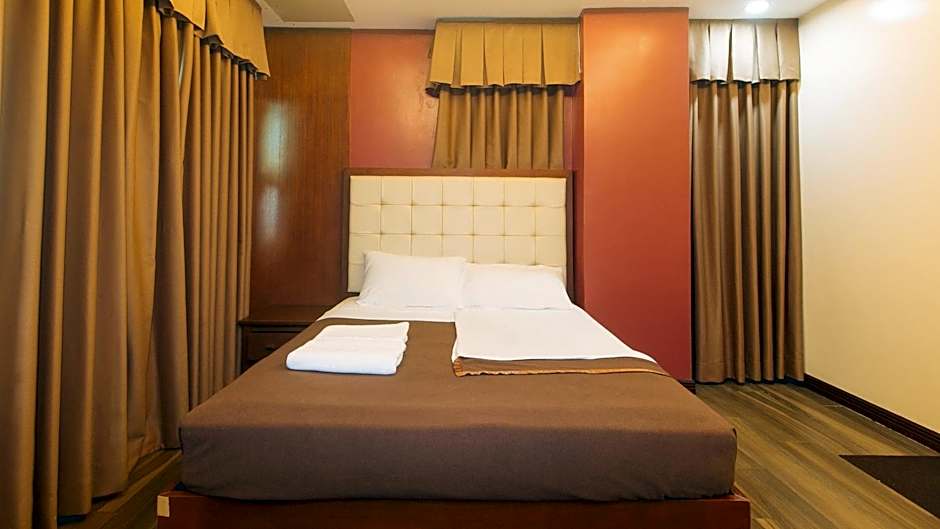 M28 Hotel and Apartments Quezon City