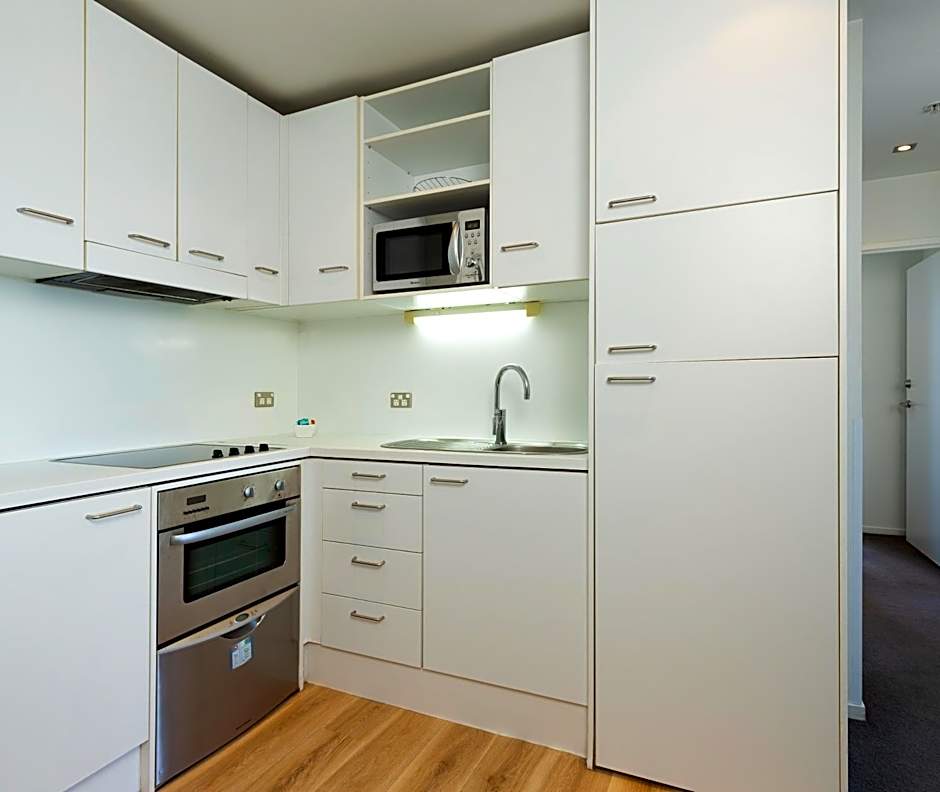 Auckland Harbour Suites