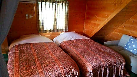 Saint Schwein Rental Cottage
