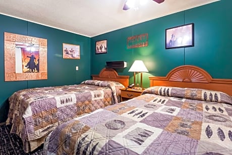 Double Room with Two Double Beds - Non-Smoking