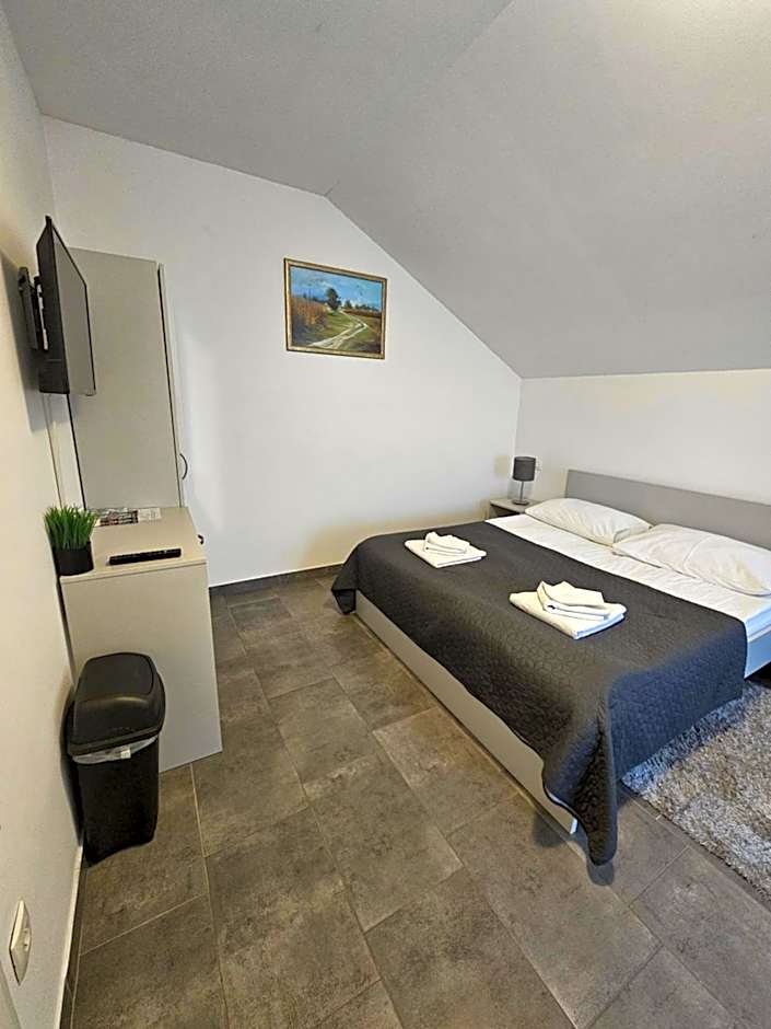 Filipovic rent a car & apartments