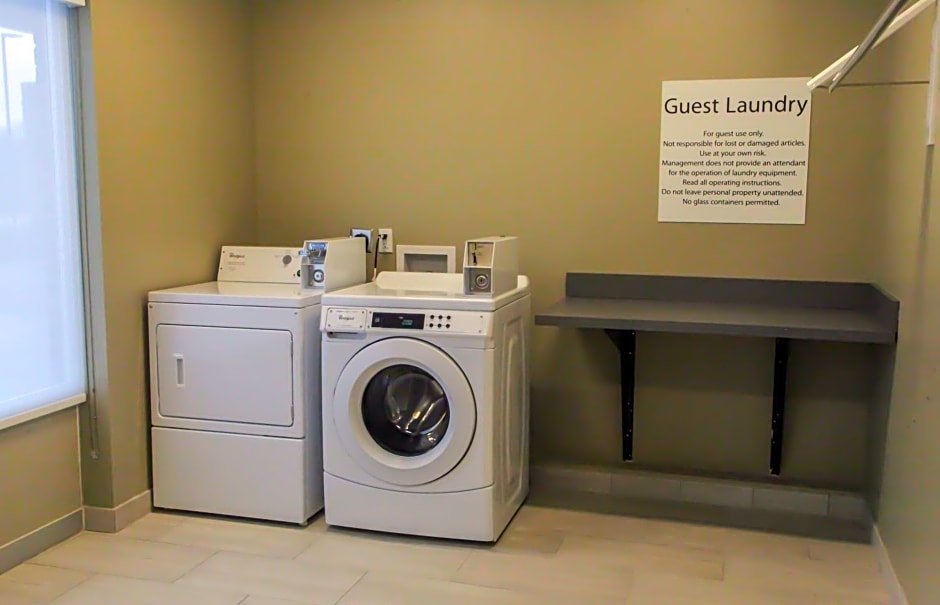 Holiday Inn Express And Suites Nashville North - Springfield By IHG