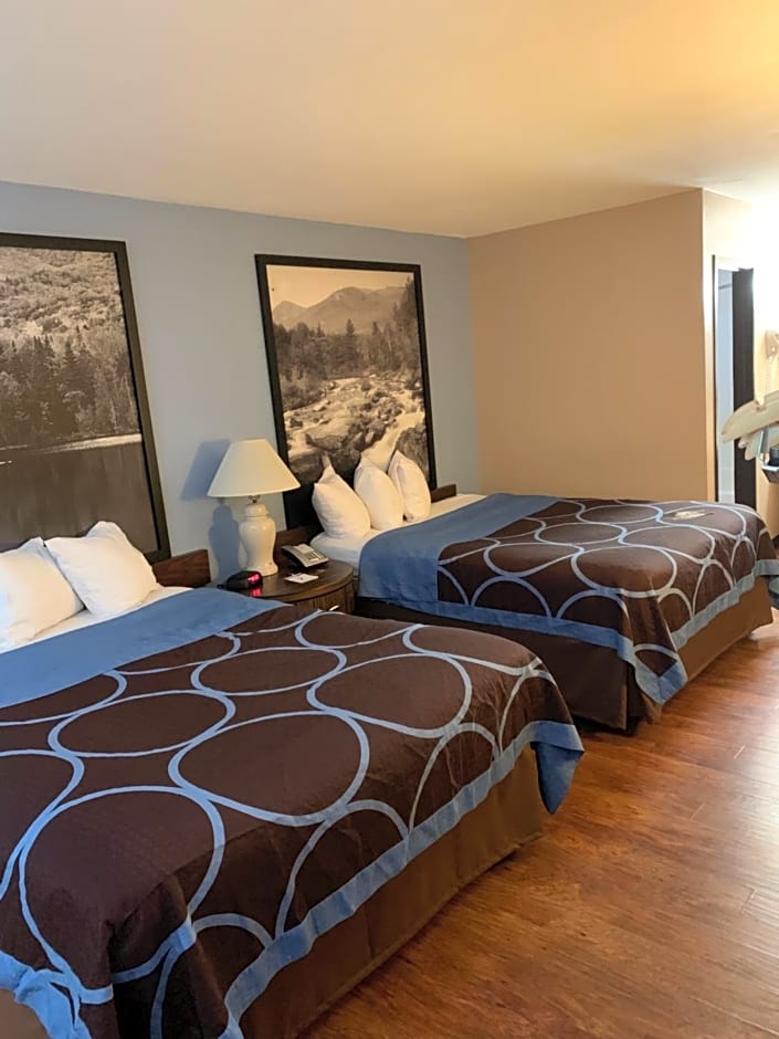 Super 8 by Wyndham Kingston