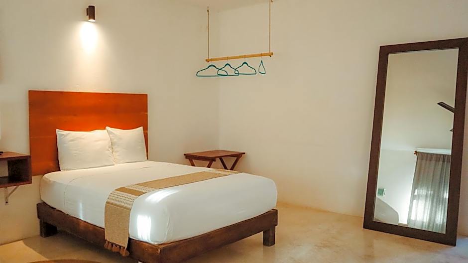 Royal Palm Bacalar Cabañas & Lagoon Club