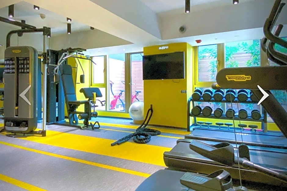 OASIS AVENUE - A GDH HOTEL