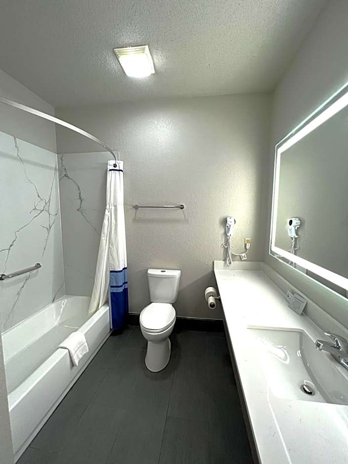 Baymont by Wyndham Paw Paw