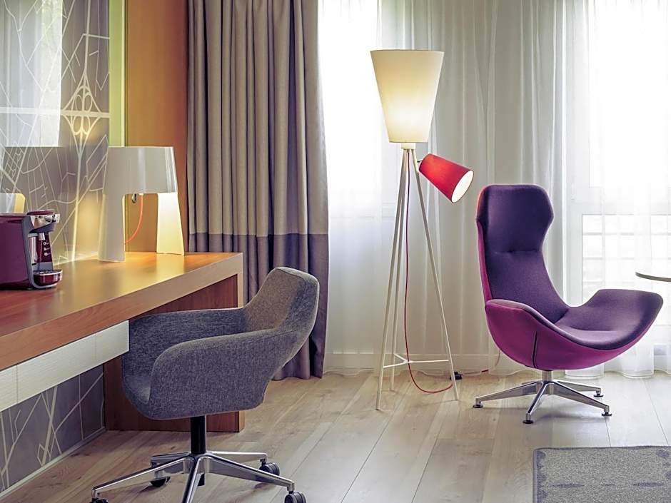 Mercure Kamen Unna