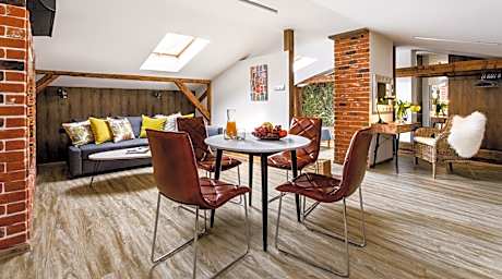 Attic Junior Suite