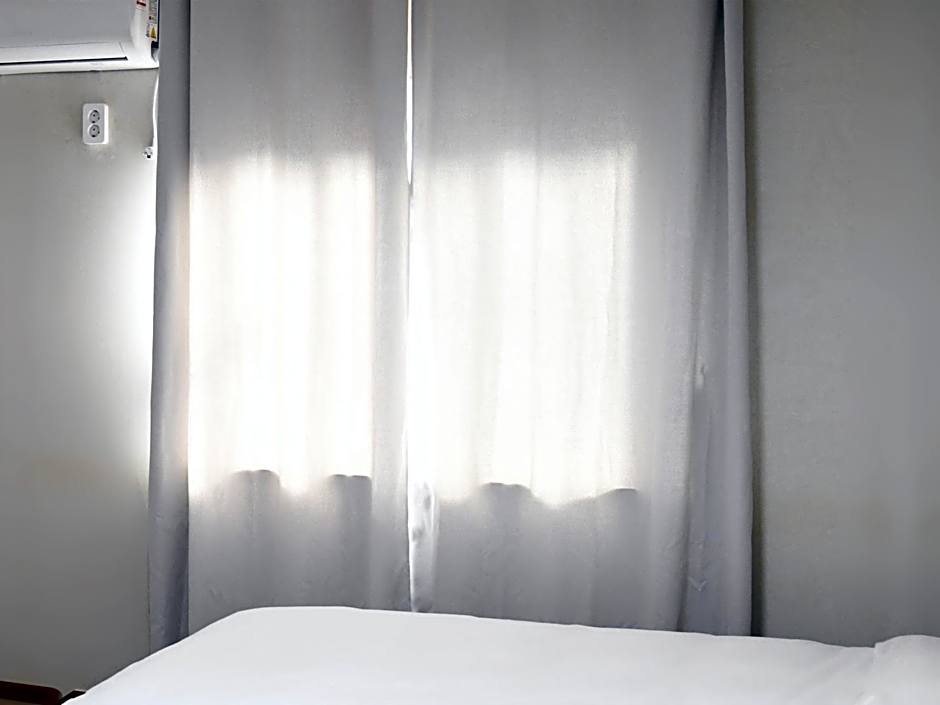 Seoraksan Youth Hostel