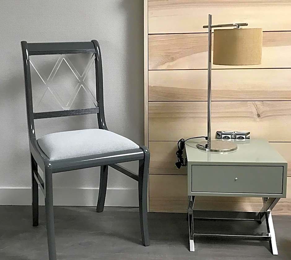 LOGIS Hotel-Restaurant Le Relais d'Aligre