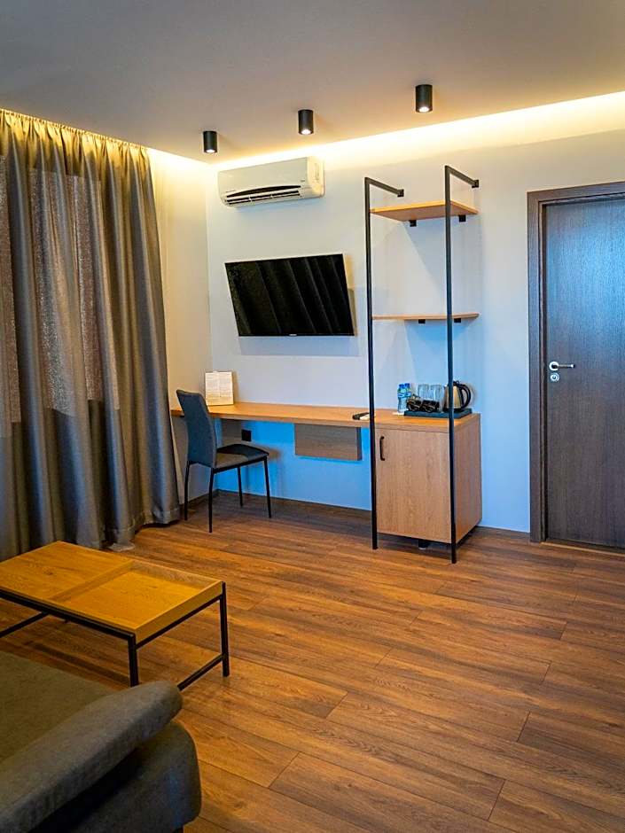 Family Hotel Pak Tam